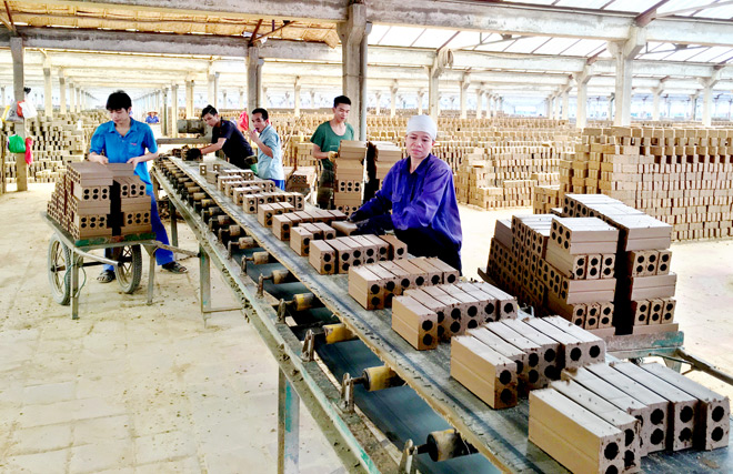 Vật liệu và thiết bị lắp đặt trong xây dựng