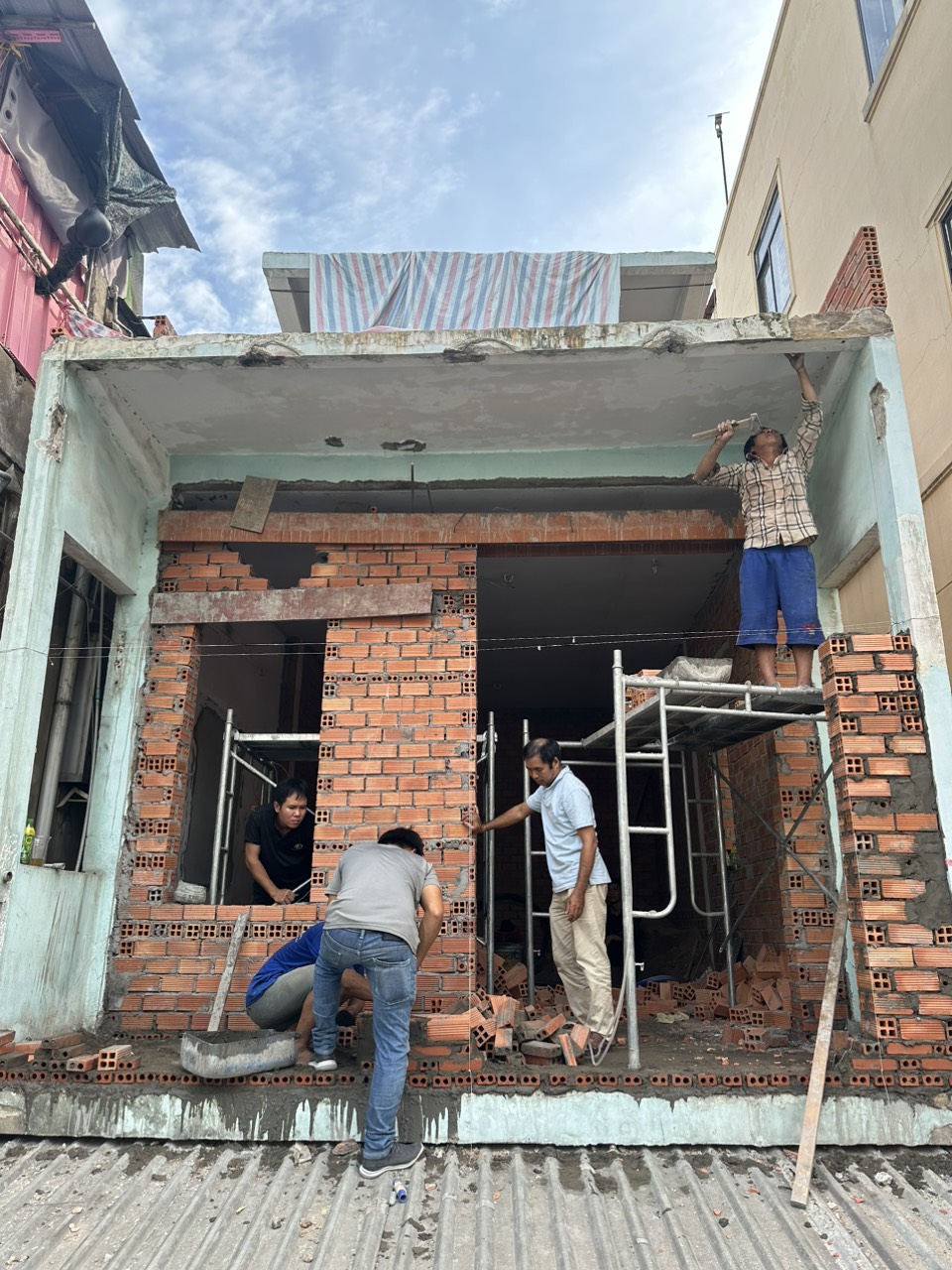 Sửa chữa mặt tiền – Thái Giang